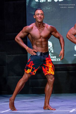 MEN'S PHYSIQUE +179